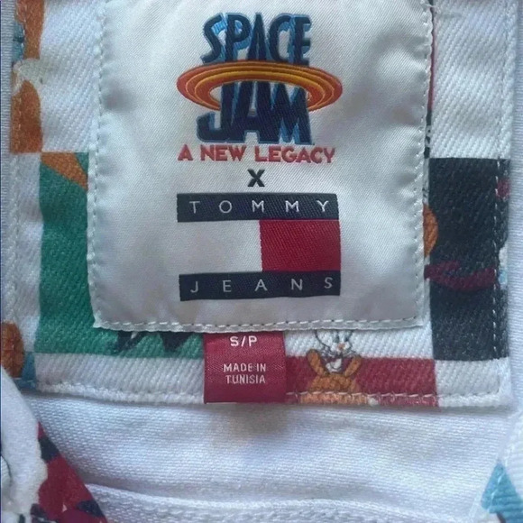NEW SPACE JAM: A NEW LEGACY X TOMMY JEANS DENIM JACKET Sz S - Picture 4 of 6